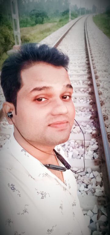 Kiya tumhe pata hai aye gulshan