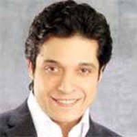 عامل ايه في حياتك