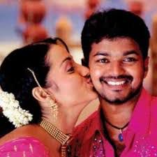 Appadi Podu HQ Gilli ~ SarvamThaalaMayam-cover
