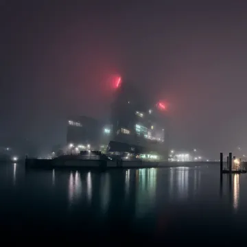 coveImg