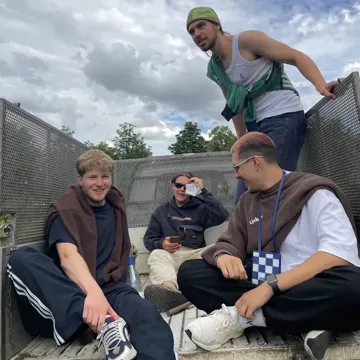 1976 (feat. Paul, Zachi & Gustav) (Remix)-cover