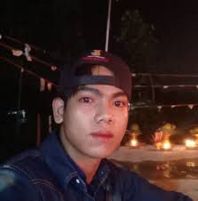 အခ်စ္စည္းဝိုင္းရဲ႕အျပင္ကလူ
