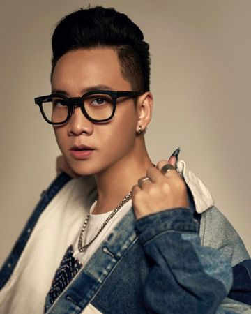 Ngày Ngắn Đêm Dài-cover