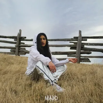 coveImg