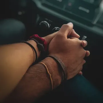 coveImg