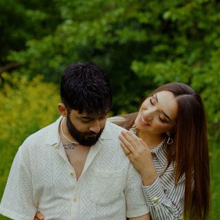 Kurtuluş Kuş&Nezaket Kuş-Masamda Resmin