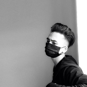 Yêu Nhầm Người-cover