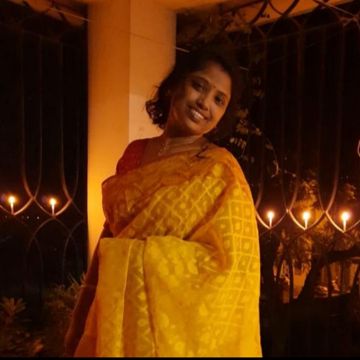 hey govindo rakho charone-cover