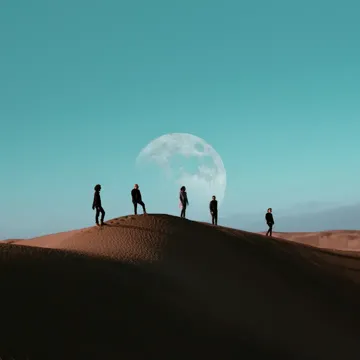 coveImg