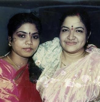 Medhuva Thanthi Adichaane