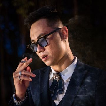 Sống cho hết đời thanh xuân 4-cover
