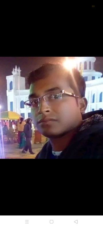 আধো আলো ছায়াতে কিছু ভালো