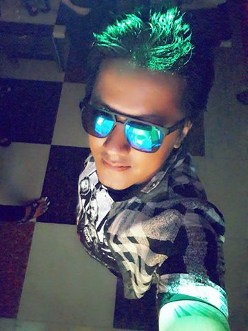 White (အျဖဴ) HD