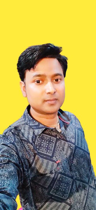 Ami Shilpi Hote Chai -cover