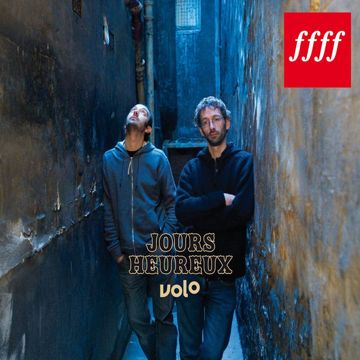 Le ciel est gris-cover