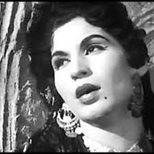 ياما القمر ع الباب