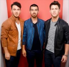Leave Before You Love Me (with Jonas Brothers)-cover