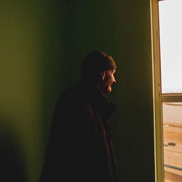 coveImg