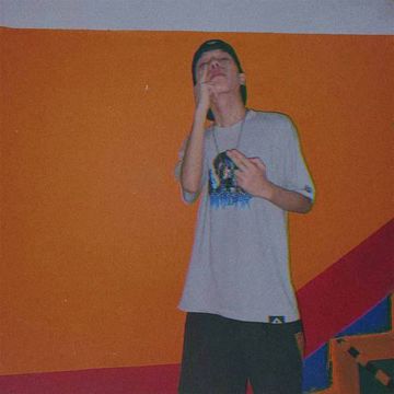 Living single-cover