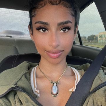 Kissing Kani Thru The Phone