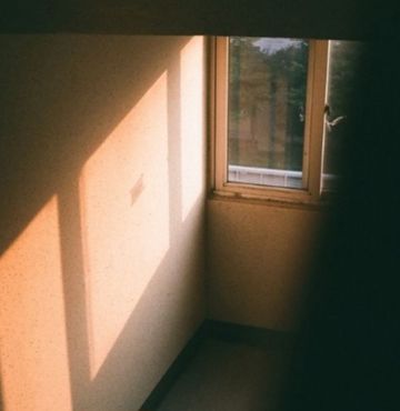 coveImg