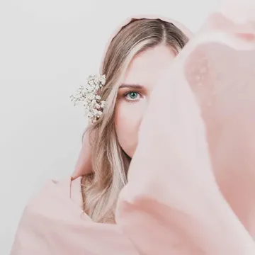 coveImg