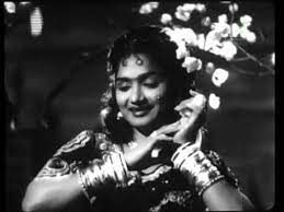 Mayakkum Maalai-cover