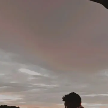 coveImg