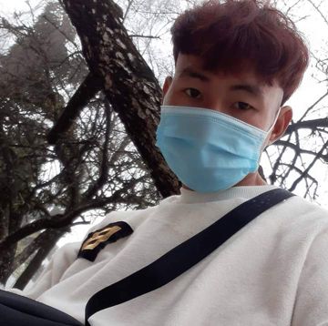 Hu txoj nkauj no txhawb peb lub zog