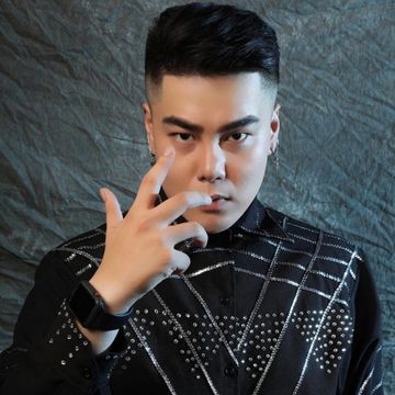 Cứ Thế Mong Chờ-cover