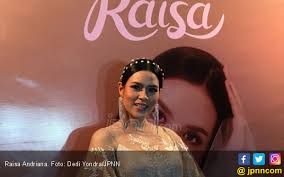 Usai Di Sini-cover