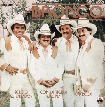 A Qué Le Tiramos