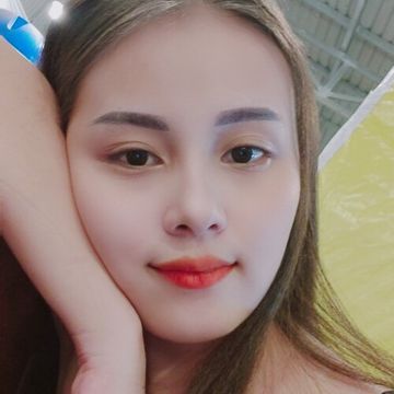 Hoàng Hậu Không Đầu