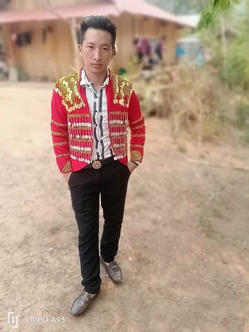 txhob pub luag paub txog ntawm wb ( karaoke )