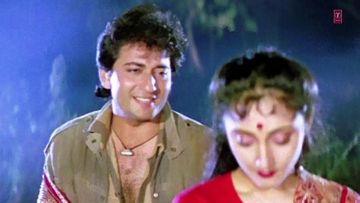 Kitne Dino Ke Baad Hai Aayi - Aayi Milan Ki Raat-cover
