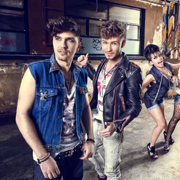Vai-cover