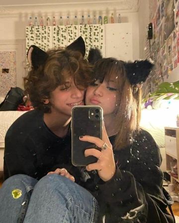 GIVE ME SOME SUNSHINE - BY Pʀɪɴᴄᴇᴹᵉᵒʷ