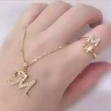 coveImg