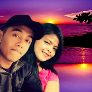 TERHANYUT DALAM KEMRESAAN COWOK DIMAS NARA