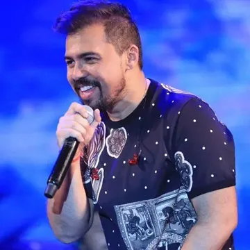 Sábado à Noite-cover