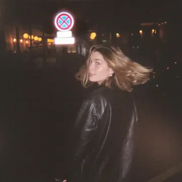 Embrasse Moi-cover