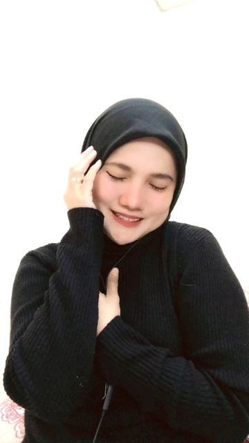 MENAMAKANMU CINTA ᥫ᭡ ( PIANO FEMALE KEY)