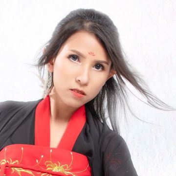 Quẻ Bói-cover