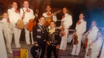 MI DICHA LEJANA