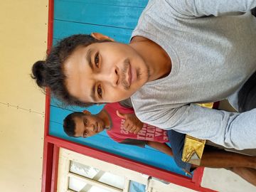 coveImg