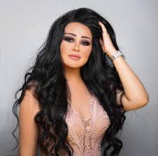 بس اسمع مني