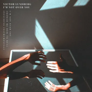 coveImg