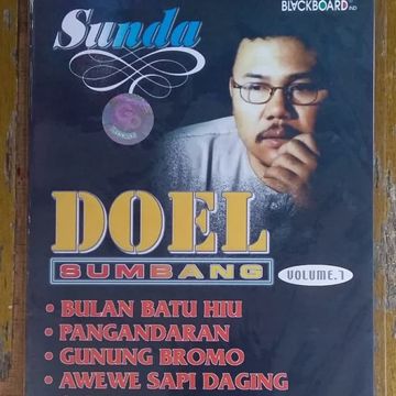 Bulan Batu Hiu-cover