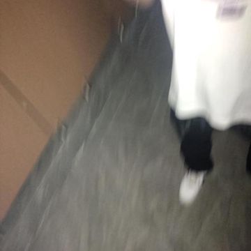 coveImg