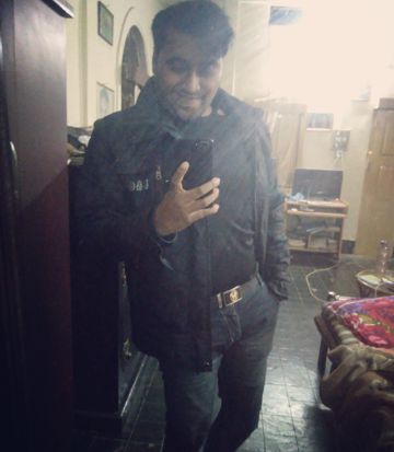 Pari pari hein ek pari-cover